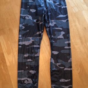 Nike One Women's Blue Camo Full-Length Mid-Rise Leggings Size XS- NWT